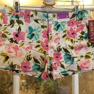 NWT Merona floral 3" shorts size 12